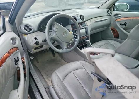 2005 Mercedes-Benz Clk 320 z USA, uszkodzony, nr VIN WDBTK65GX5T044916